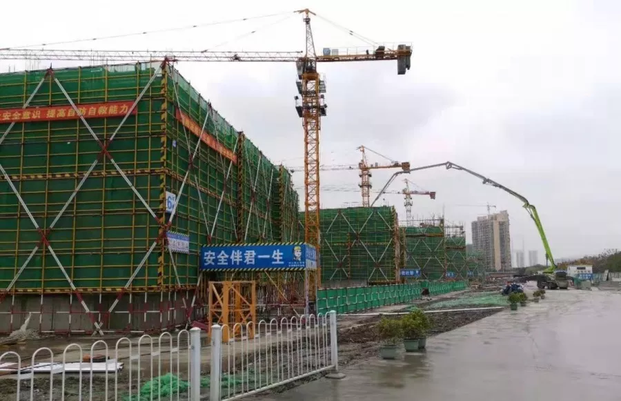 市北32號地塊提前完成地下室結頂！